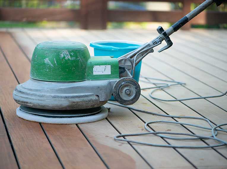 Summer humidity and hardwood maintenance: How to prevent cupping, buckling, and gaps